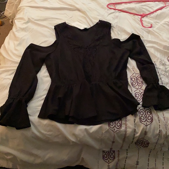 Blouse - Picture 3 of 8